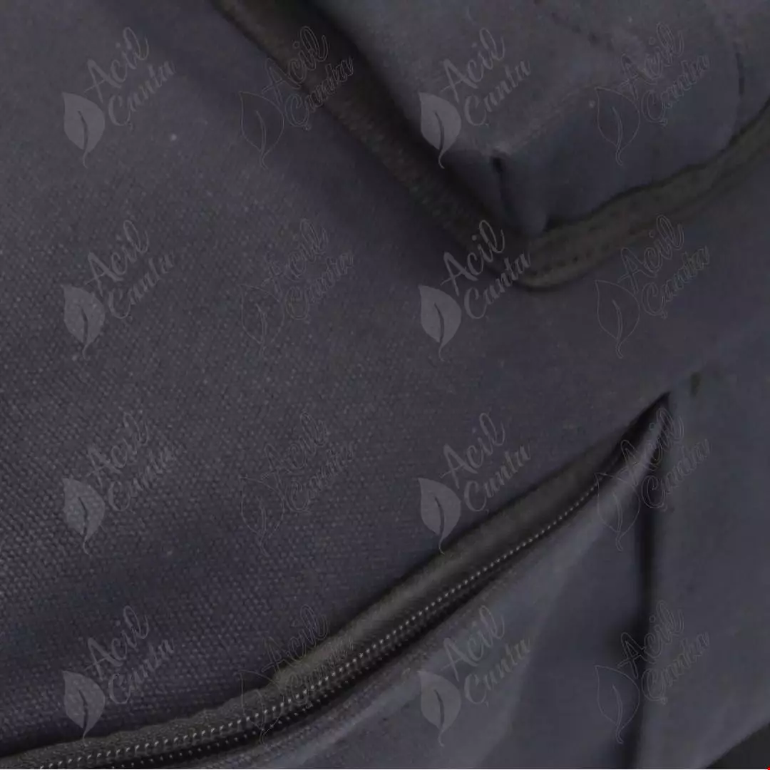 Siyah Kanvas Sırt Çantası